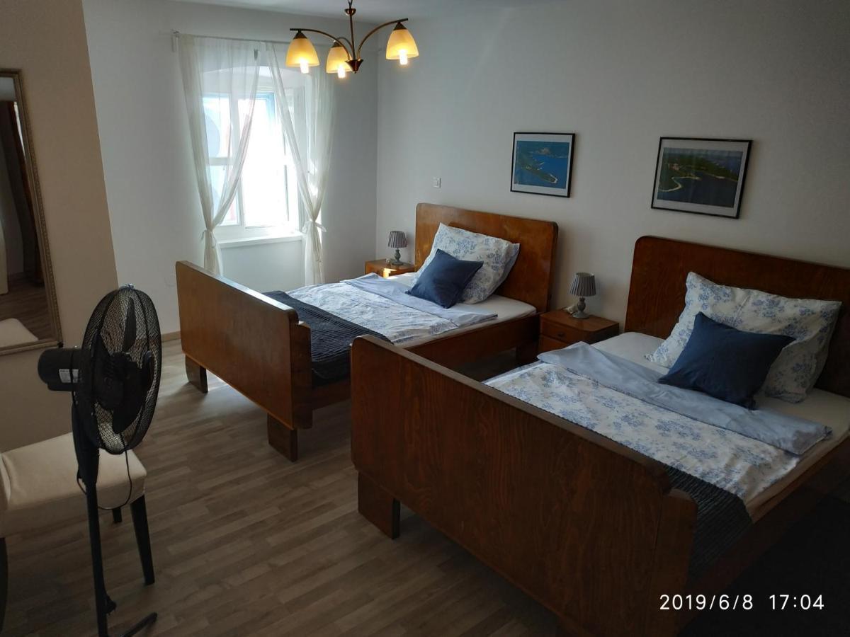 Holiday Home Peruški 외부 사진
