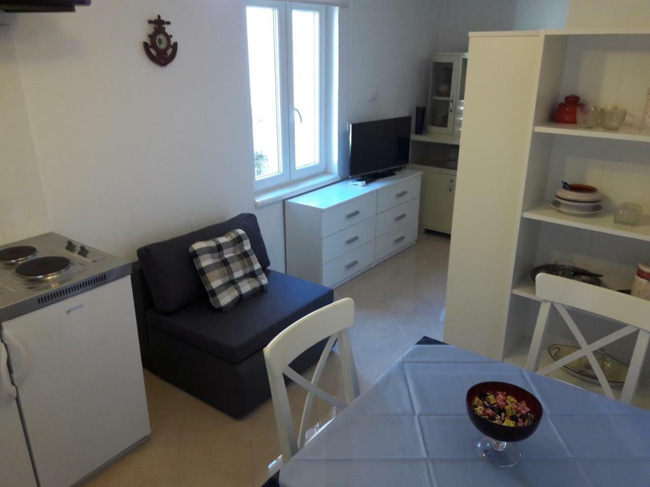 Holiday Home Peruški 외부 사진