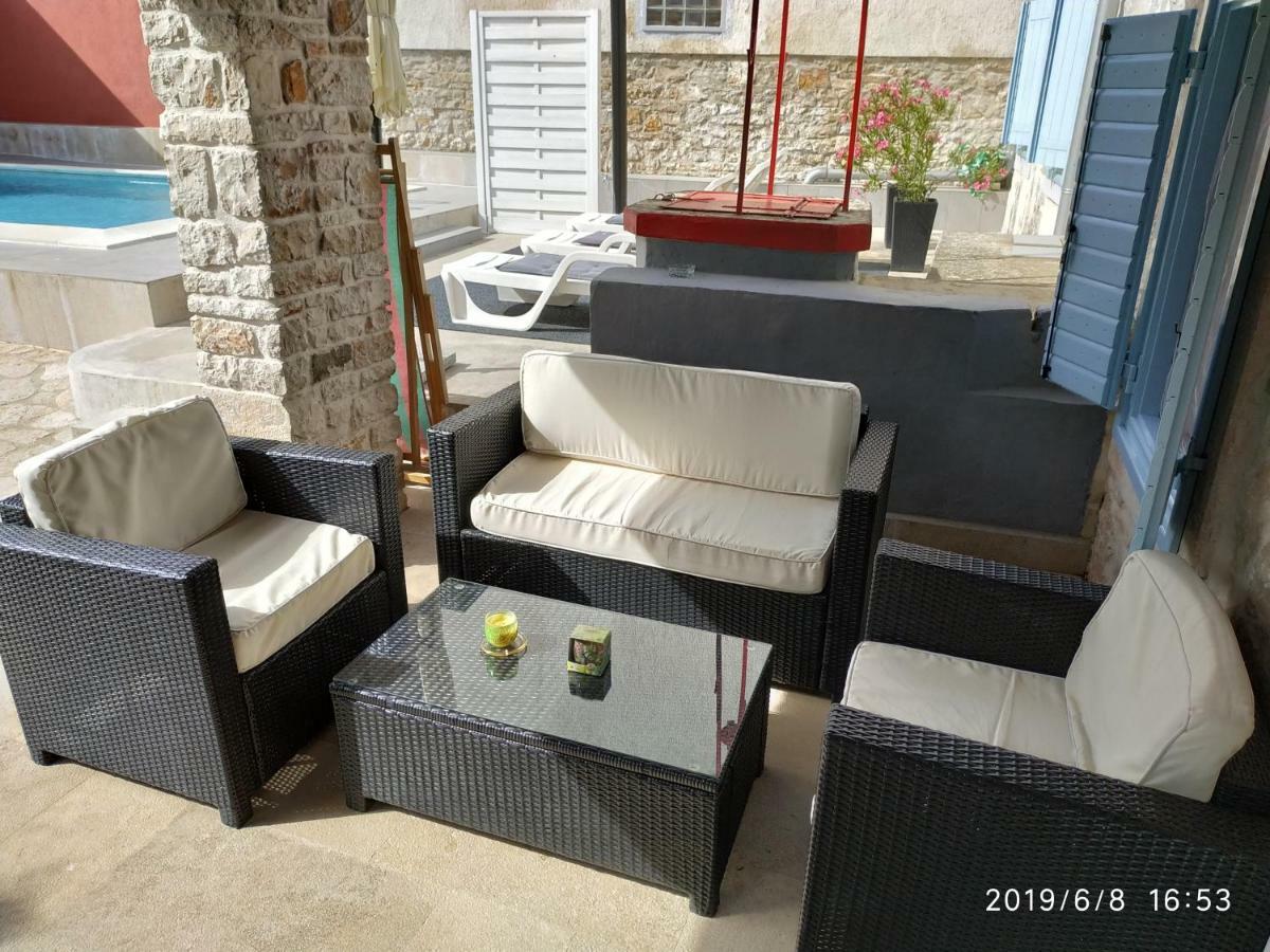 Holiday Home Peruški 외부 사진